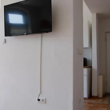 Arbio Monteurzimmer Parking Included