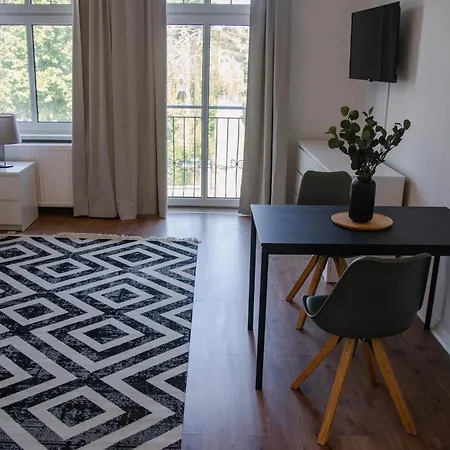 Arbio Monteurzimmer Parking Included *