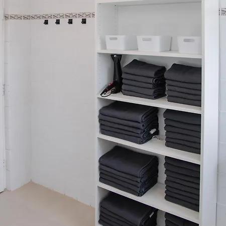 Arbio Monteurzimmer Parking Included Διαμέρισμα Grünheide