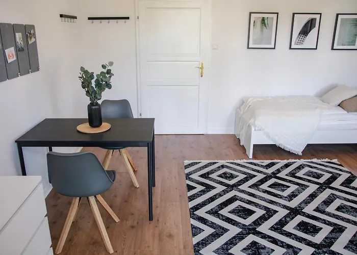 Arbio Monteurzimmer Parking Included Apartamento Grünheide